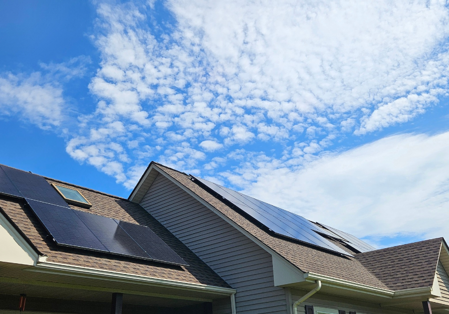 Solar Panels vs. Traditional Electricity: Which Costs Less Over Time?